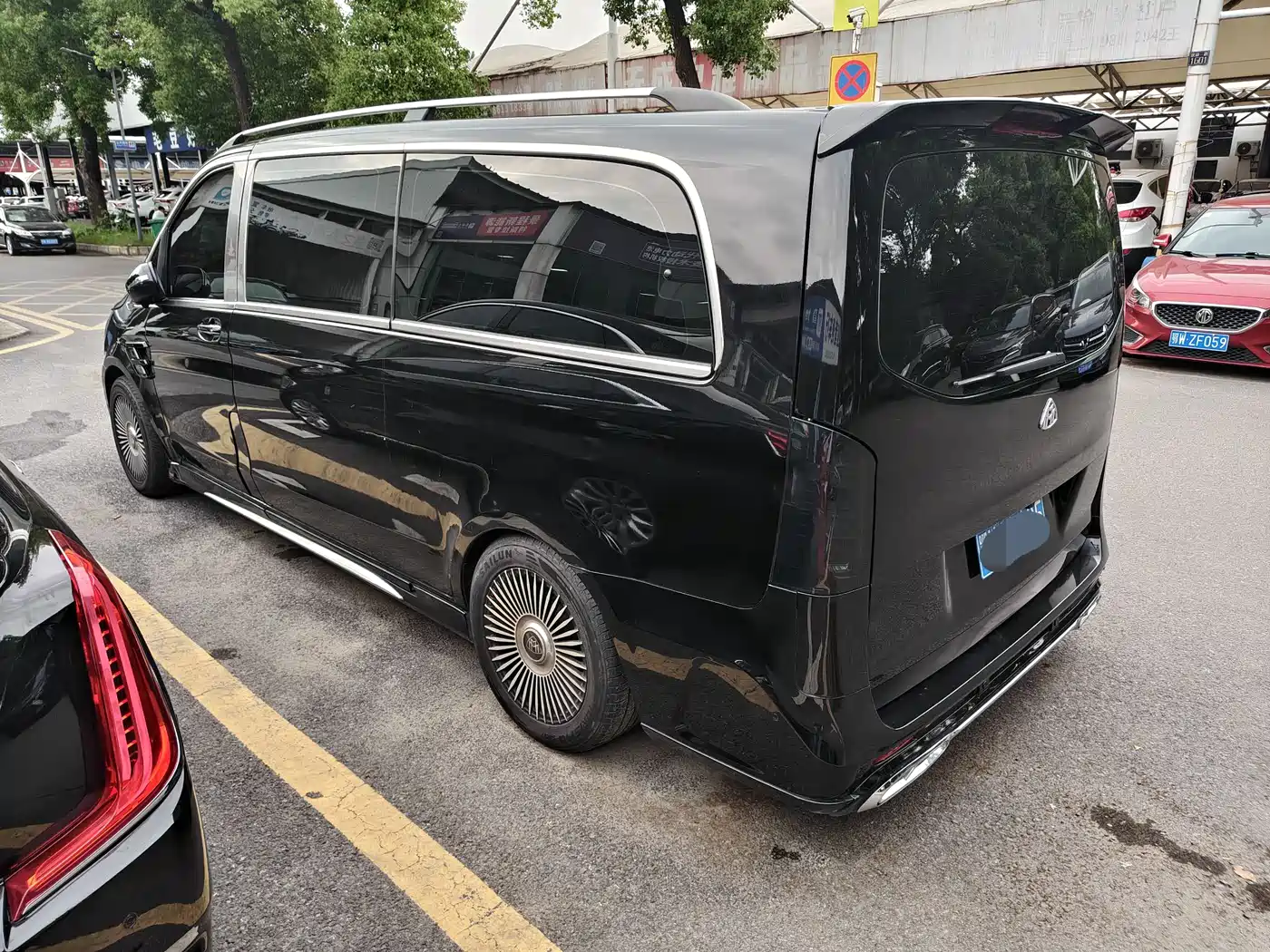 Mercedes-Benz Vito 2021 2.0T Business Edition 7-seater фото 16