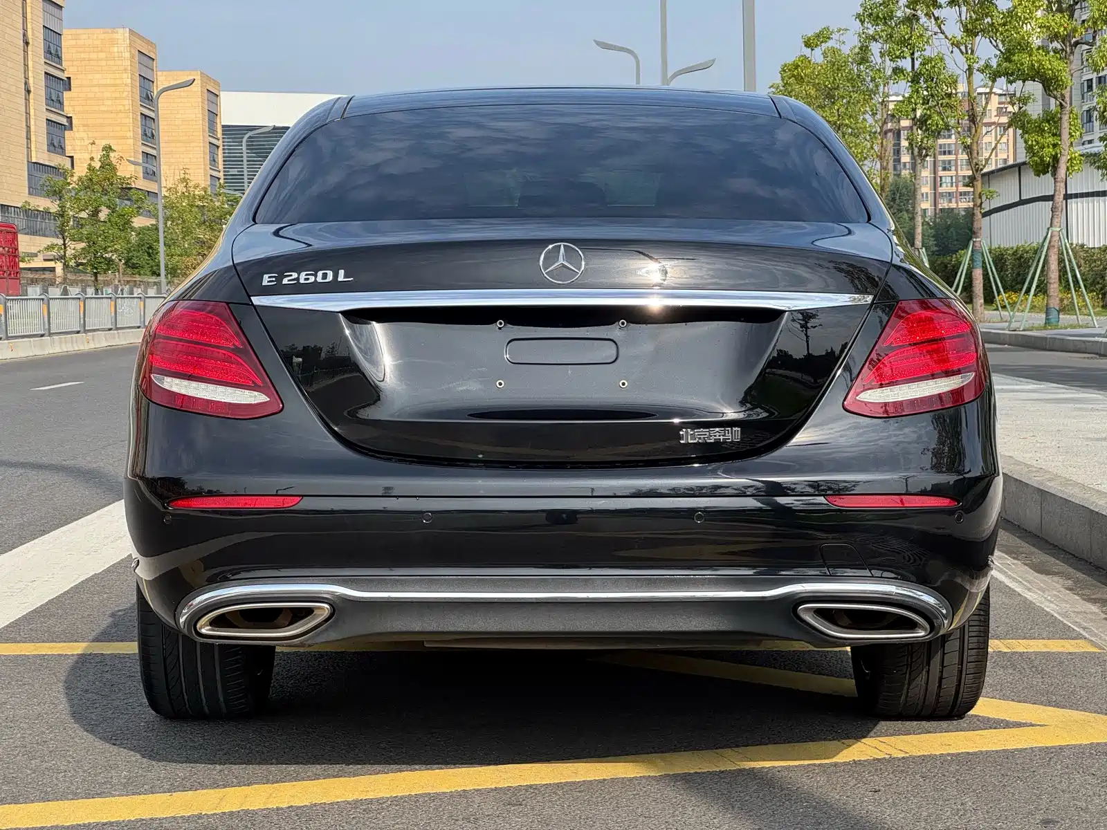 Фото 12 - Mercedes-Benz E-Class