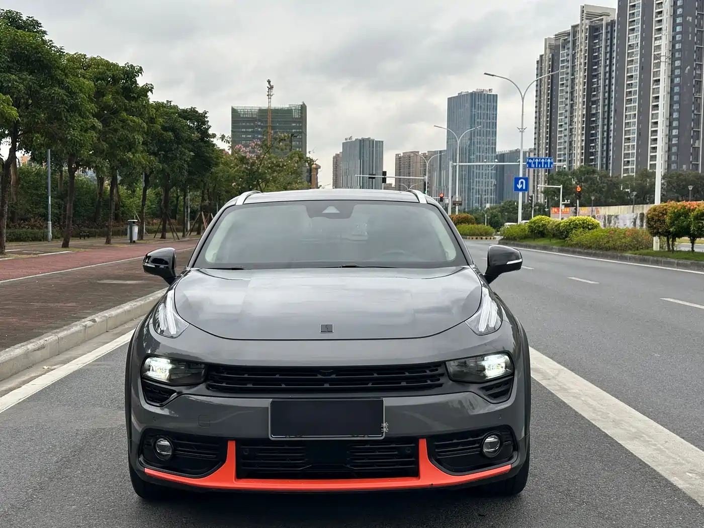 Lynk & Co 02 2018 Model 1.5T DCT 2WD Yao Pro Edition China V фото 2