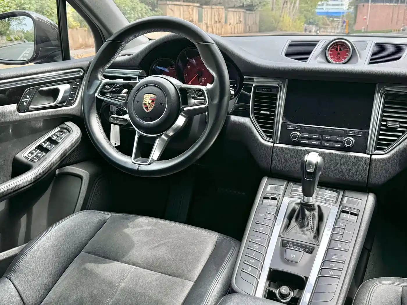 Porsche Macan 2018 Macan S 3.0T фото 11