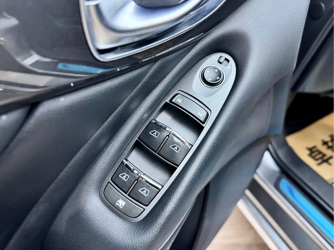 Infiniti Q50L 2019 2018 2.0T Comfort Version China V