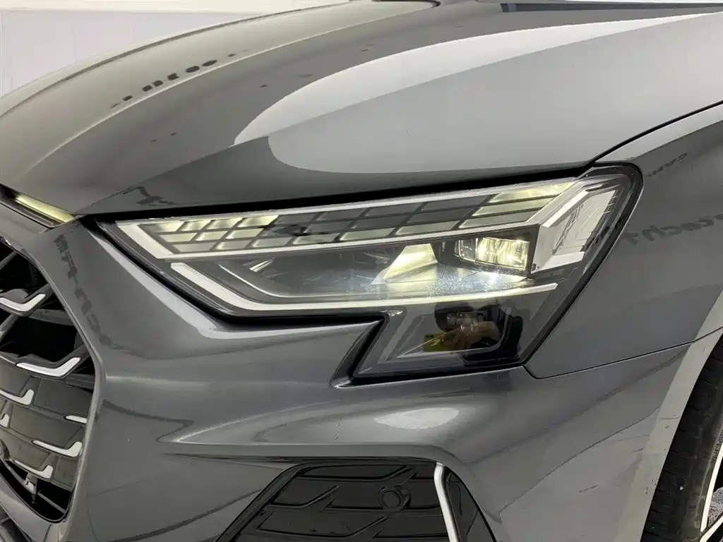 Audi A3 2025 2025 Facelift A3L Limousine 35TFSI Flying Spur Premium