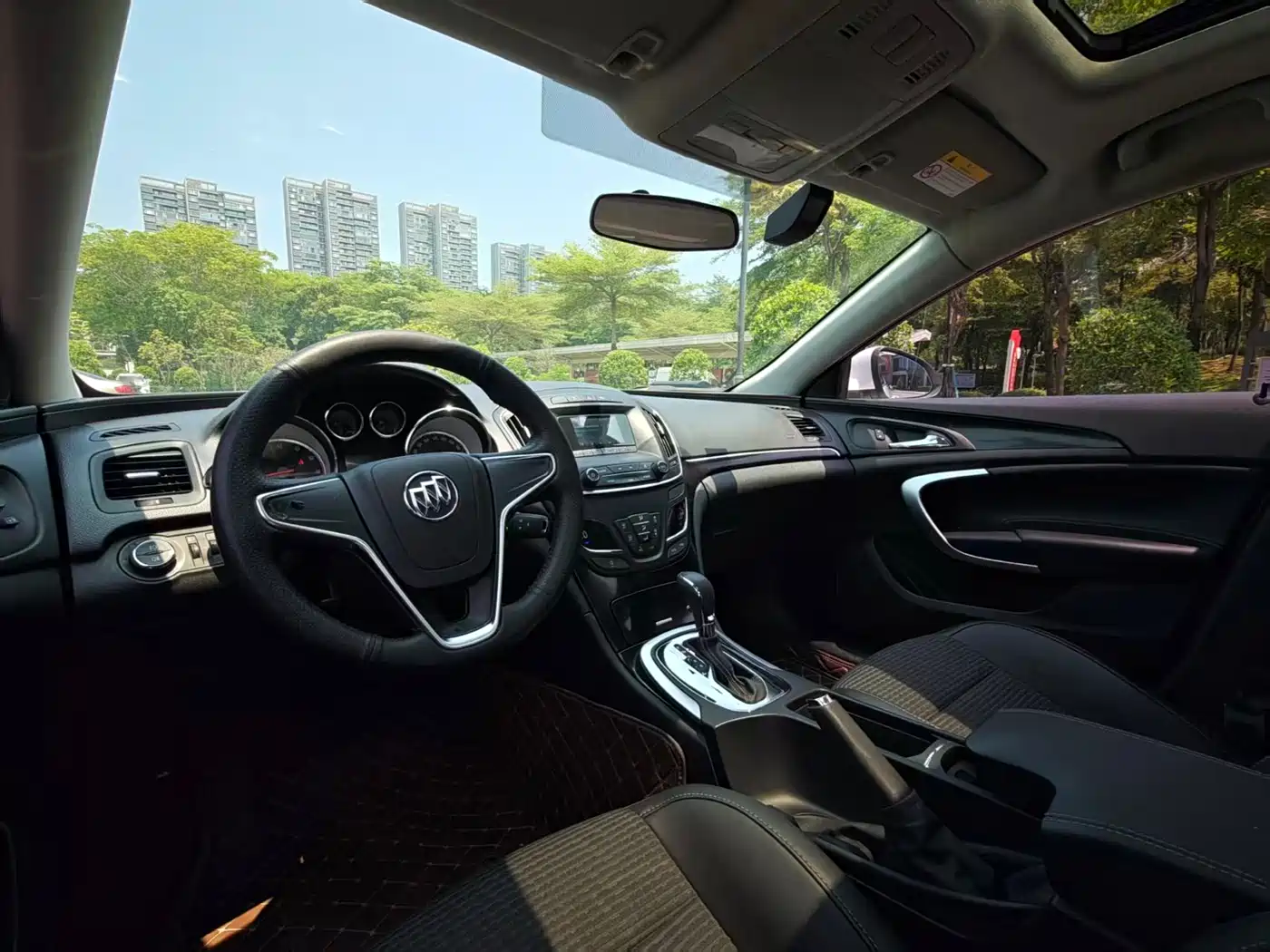 Buick Regal 2015 1.6T Leading Tech Edition фото 15