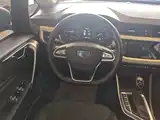 Фото 11 - Geely Vision X3