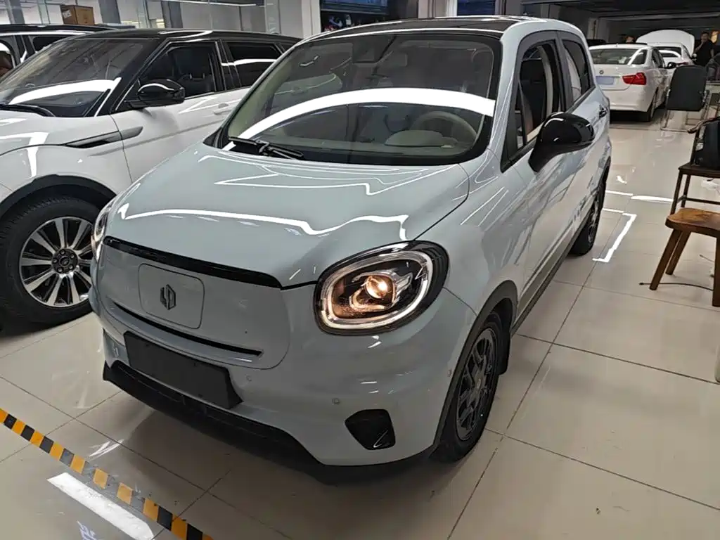 Photo 1 - Leapmotor T03