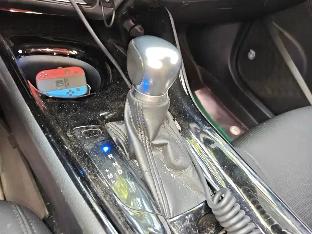 Toyota C-HR 2018 2.0L Leading Edition China VI фото 7