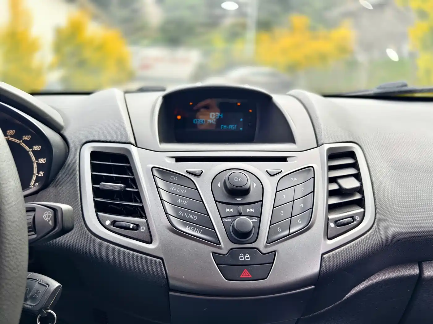 Ford Fiesta 2014 2013 Hatchback 1.5L Manual Trend