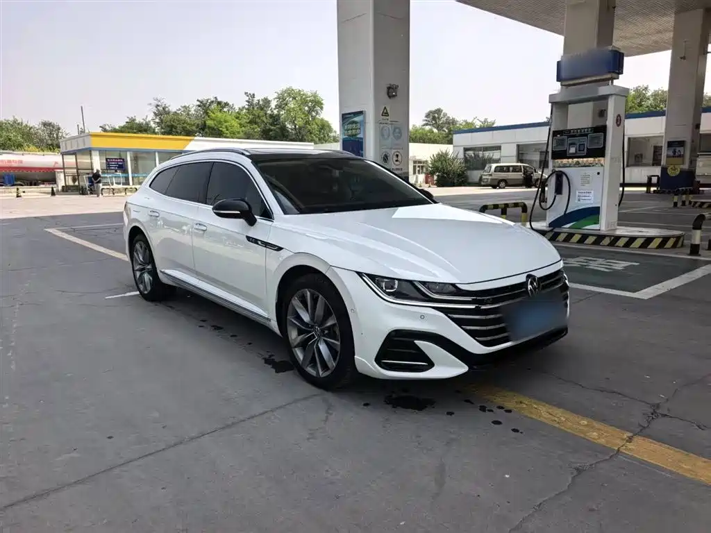 Volkswagen FAW-Volkswagen CC 2021 Shooting Brake 380TSI Hunter Heart Edition фото 7