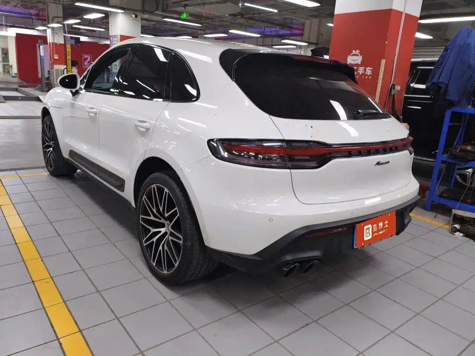 Фото 8 - Porsche Macan