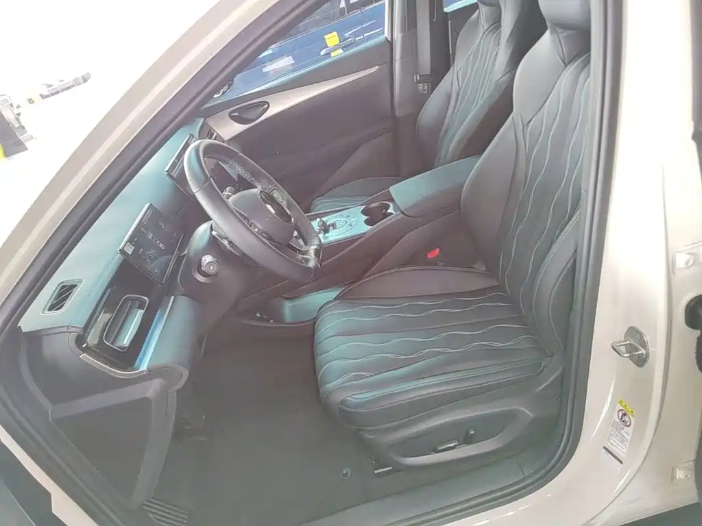 BYD Seal 06 New Energy 2025 2025 DM-i Smart Drive Edition 120KM Flagship
