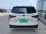 Фото 6 - Toyota Granvia