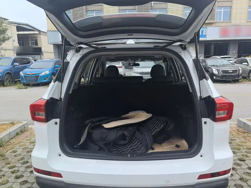 Haval M6 2018 2018 Facelift 1.5T DCT 2WD Elite Edition