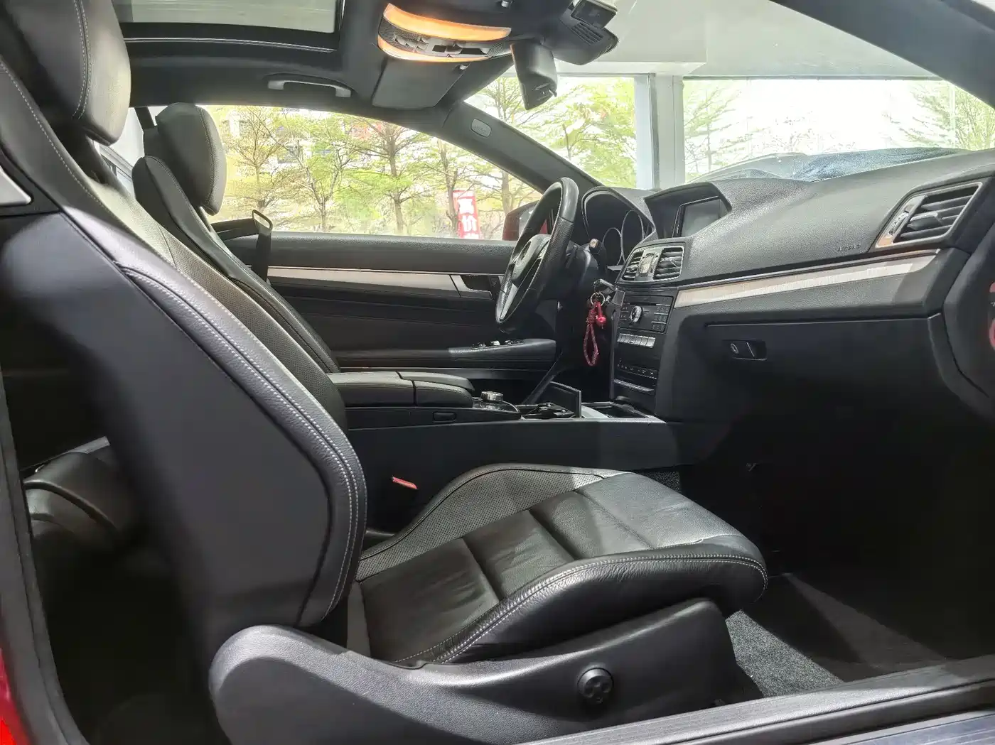 Mercedes-Benz E-Class (Import) 2014 E 200 Coupe фото 26
