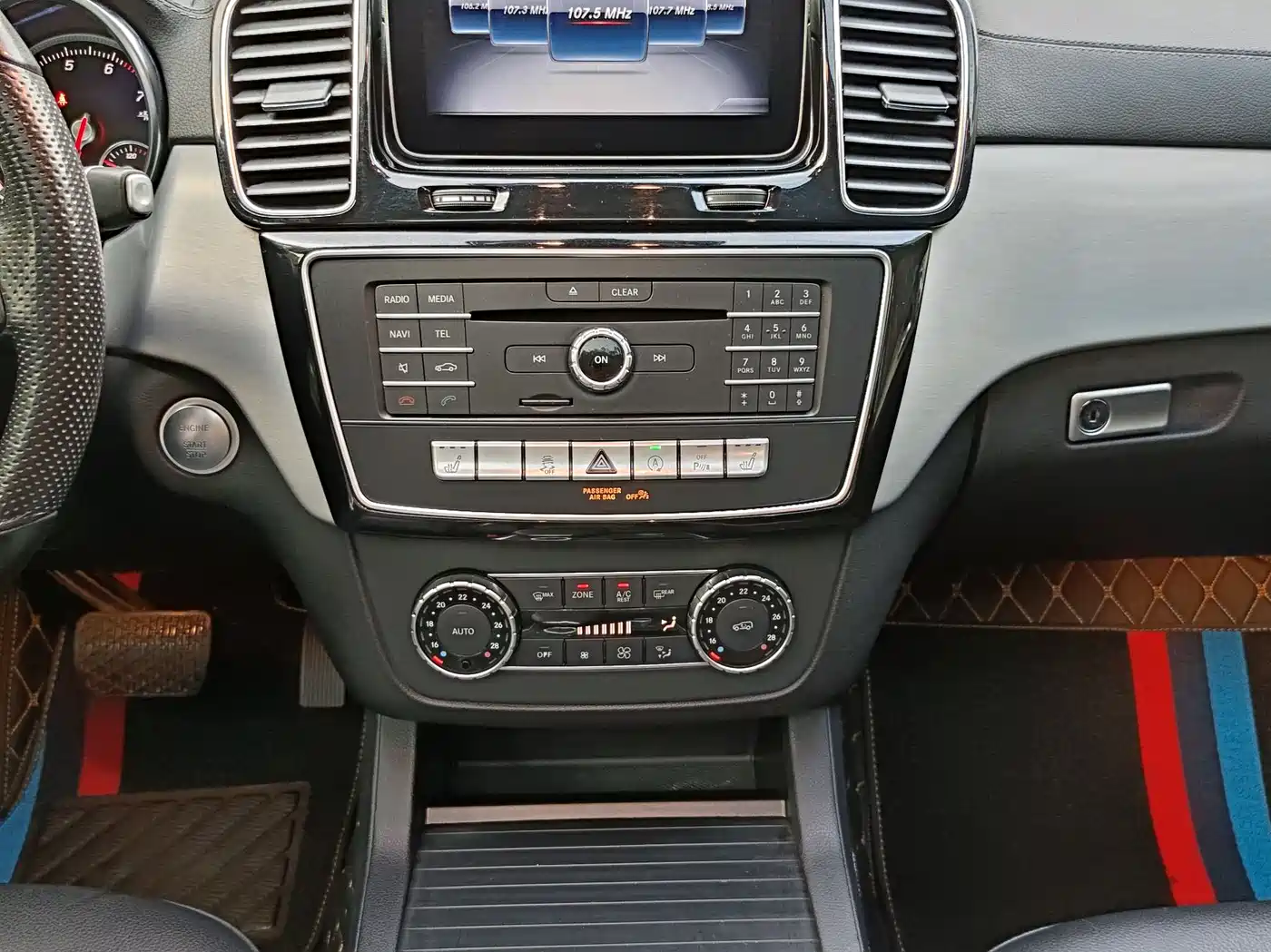 Mercedes-Benz GLE Coupe 2018 GLE 320 4MATIC Coupe SUV фото 13