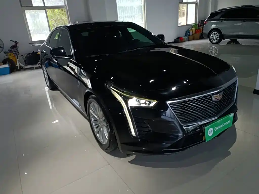 Photo 4 - Cadillac CT6
