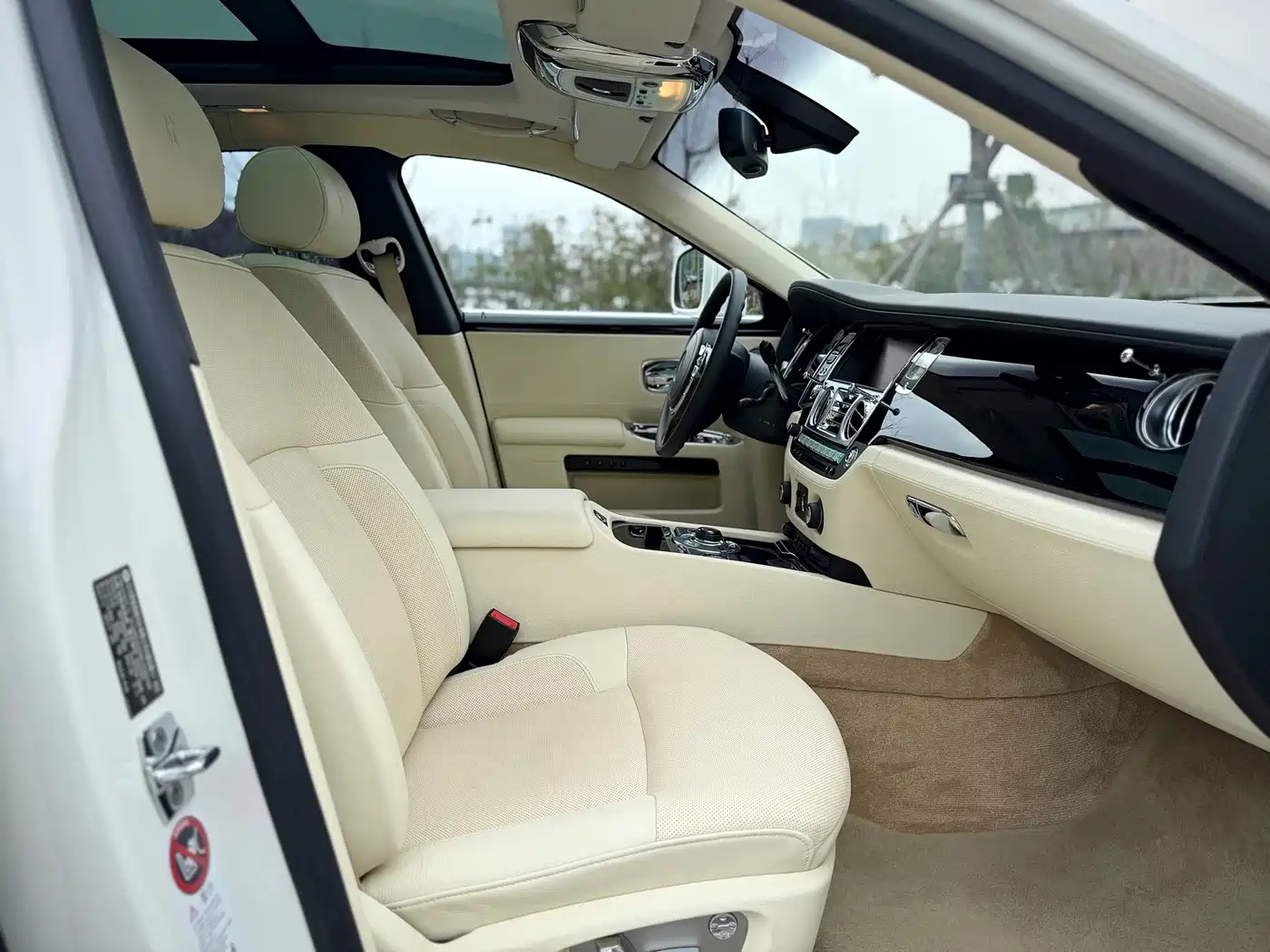 Rolls-Royce Ghost 2011 2010 Model 6.6T Standard