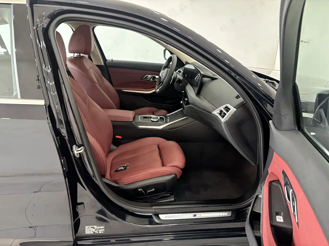 BMW 3 Series 2025 325Li M Sport Package фото 25