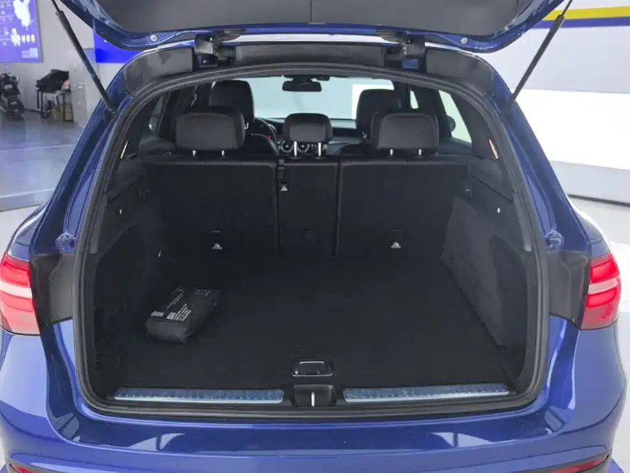 Mercedes-Benz GLC 2016 GLC 260 4MATIC Dynamic фото 4