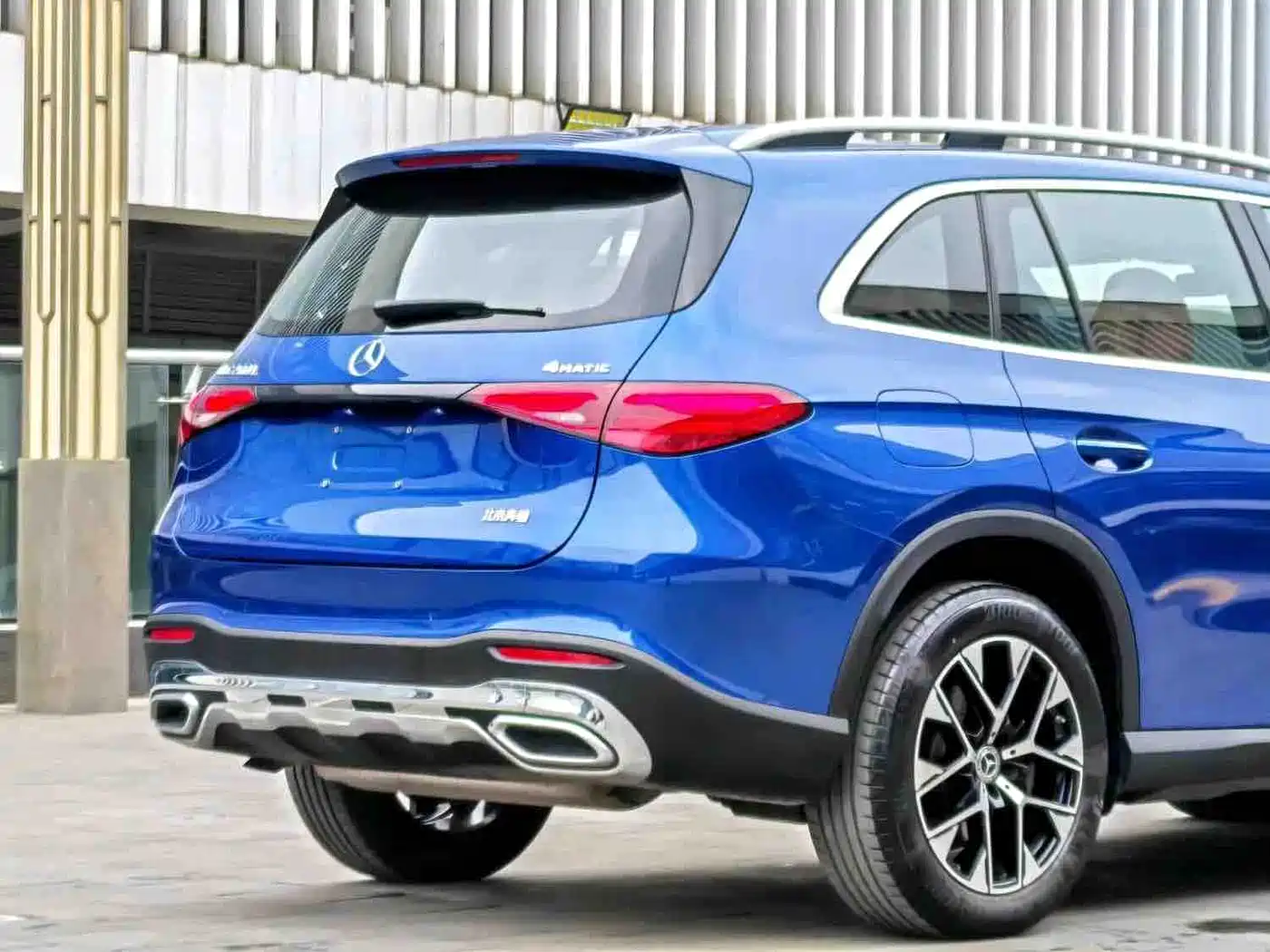 Mercedes-Benz GLC 2025 2024 GLC 300 L 4MATIC Dynamic 5-seater