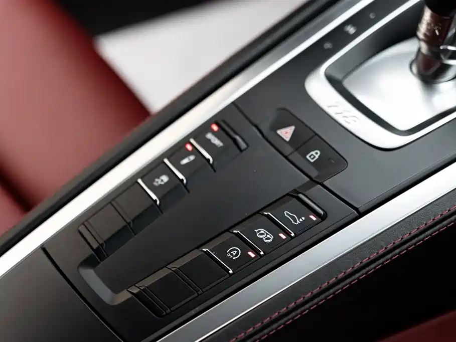 Porsche 718 2022 Cayman 2.0T фото 19