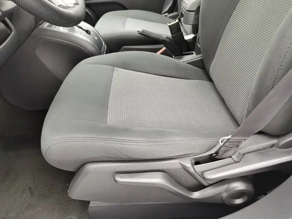 Jeep Compass (Import) 2015 2015 2.0L 2WD Sport