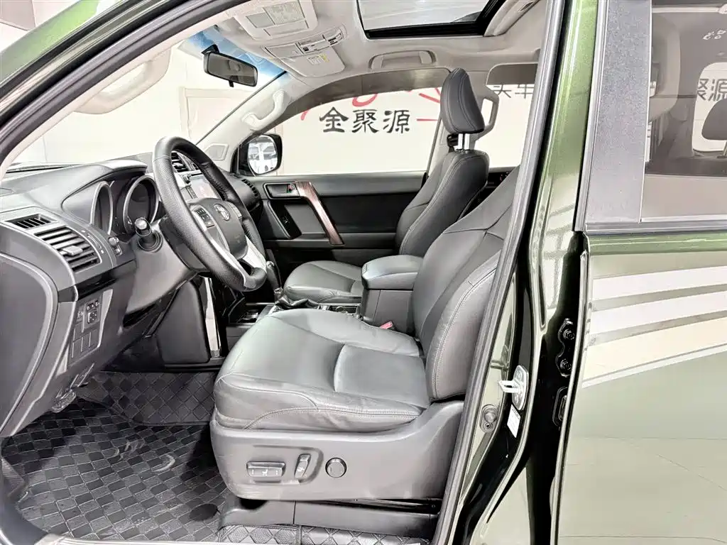 Toyota Prado (Import) 2014 2.7L Automatic Standard Edition фото 7