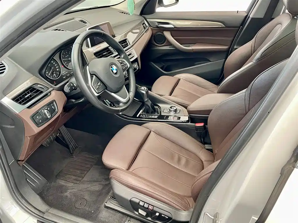 BMW X1 New Energy 2018 xDrive25Le Luxury Model фото 6