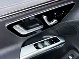 Фото 17 - Mercedes-Benz EQE