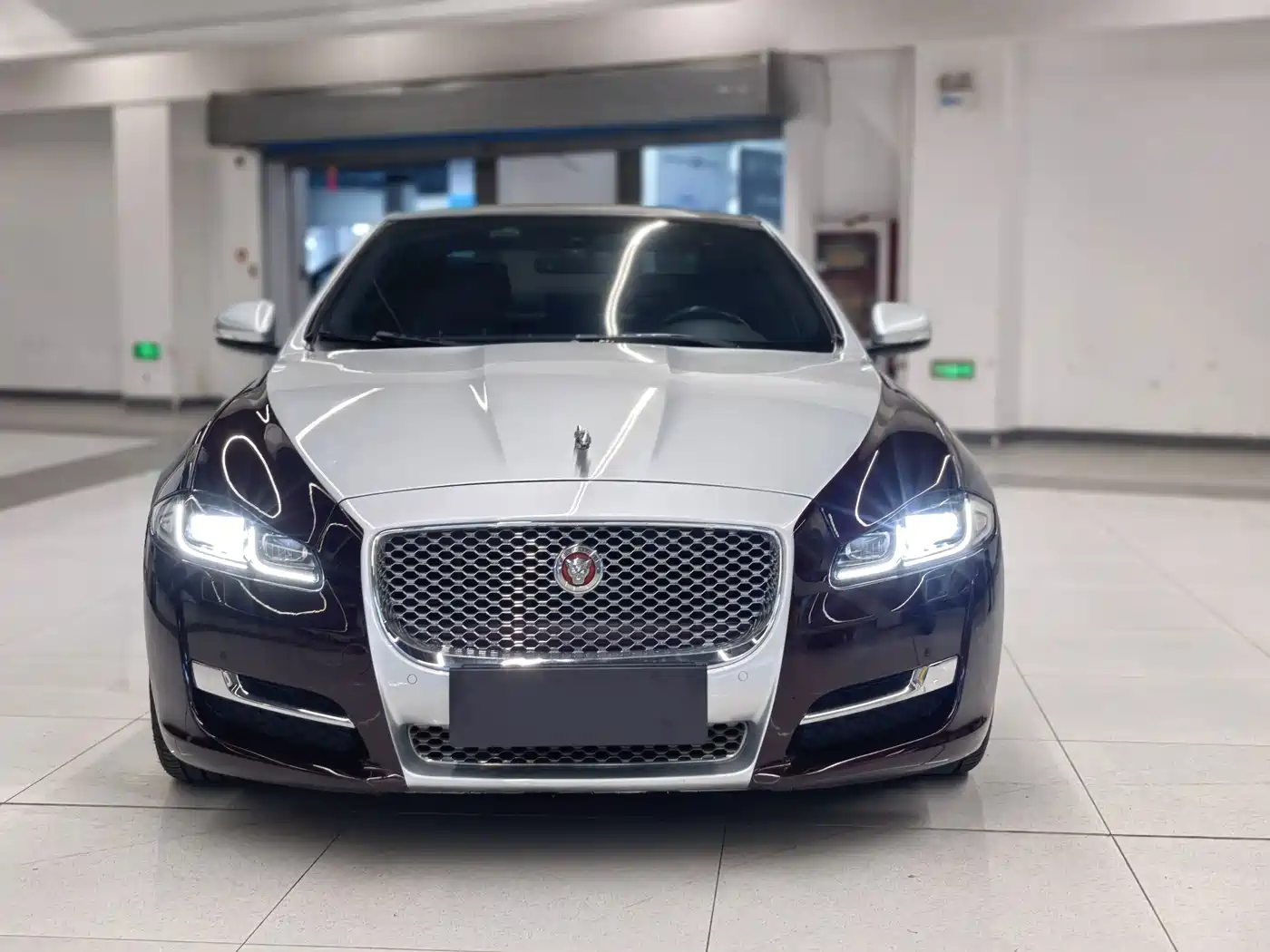 Jaguar XJ 2017 2016 XJL 3.0 SC 2WD Elegance Business Edition