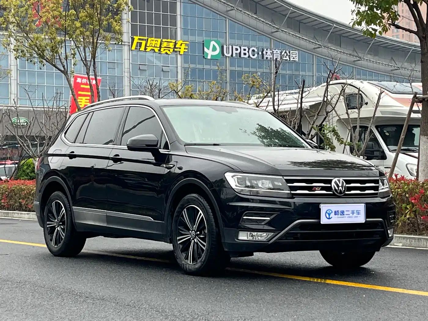Volkswagen Tiguan L 2021 330TSI Automatic 2WD Smart фото 19