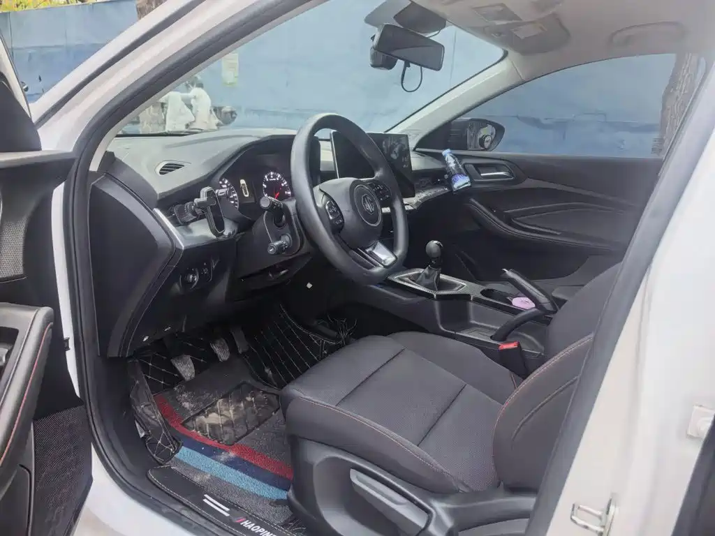 MG MG5 2025 2023 180DVVT CVT Style Edition
