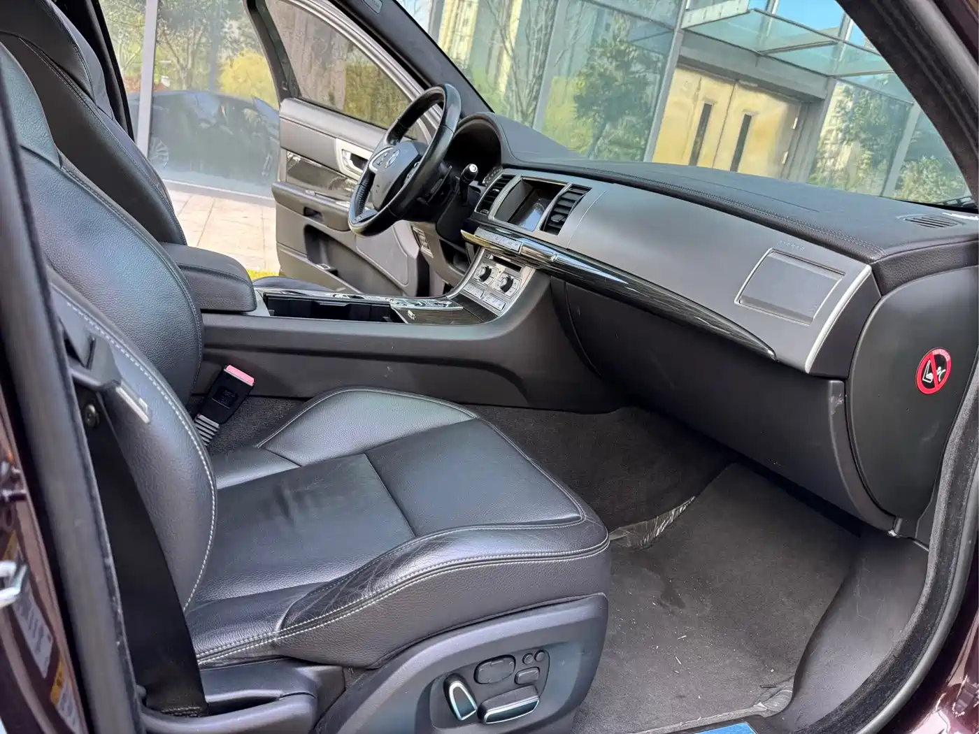 Фото 7 - Jaguar XF
