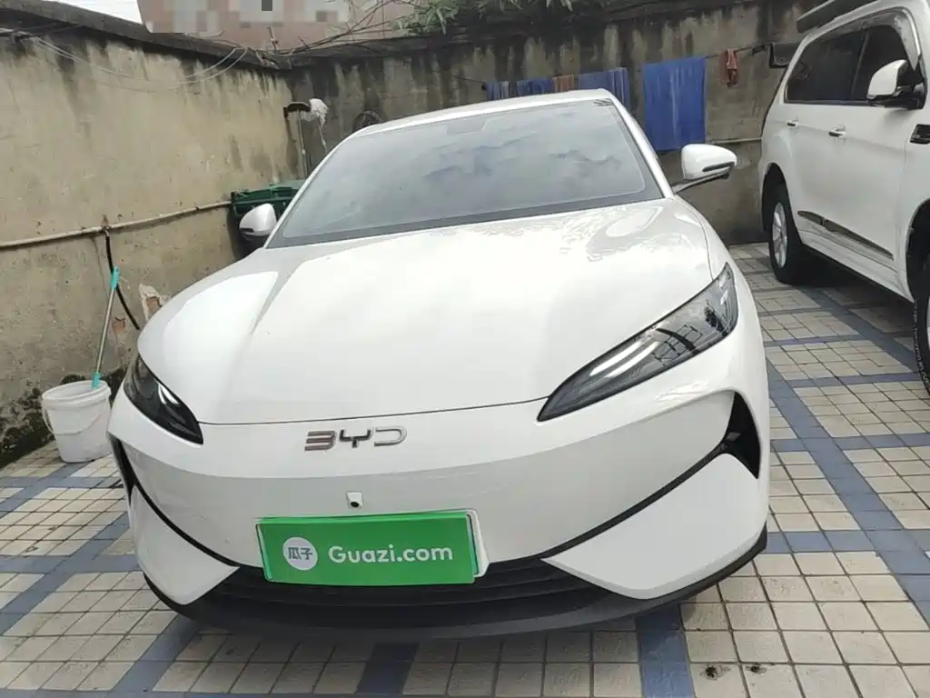 BYD e7 2025 2025 520 Smart Driving Edition