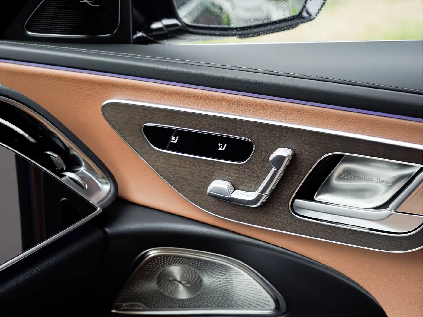 Mercedes-Benz E-Class 2024 Model E 300 L Luxury фото 20
