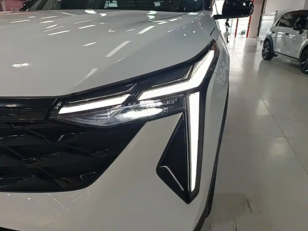 Geely Boyue 2025 2024 1.5TD Smart Connect+