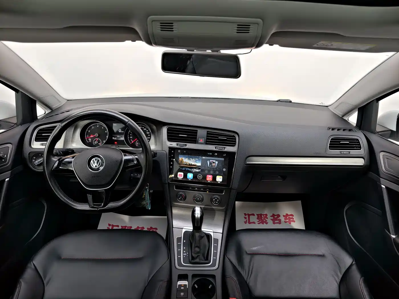 Volkswagen Golf 2016 230TSI Automatic Comfort фото 21