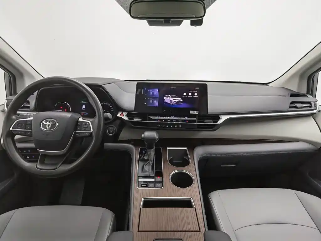 Toyota Granvia 2024 2024 2.5L Hybrid Comfort
