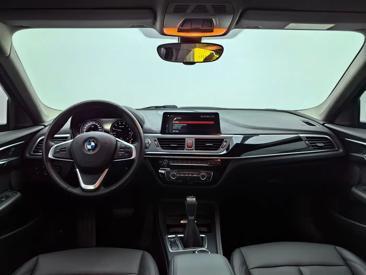 BMW 1 Series 2019 118i Fashion Edition фото 17