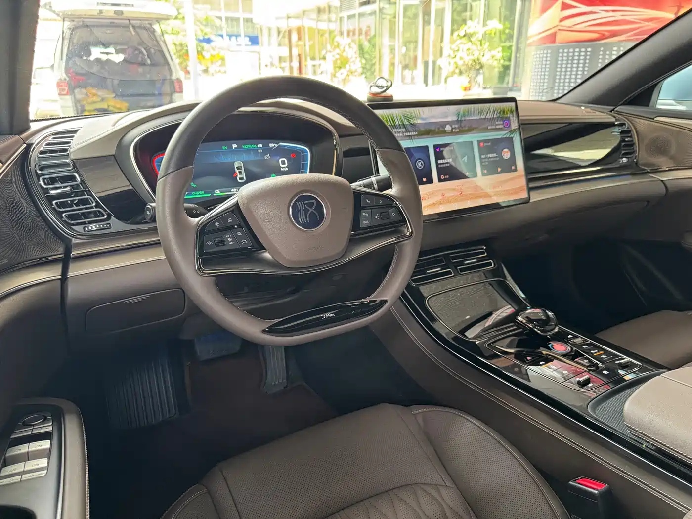 BYD Han 2023 DM-i Champion Edition 121KM Honor фото 12