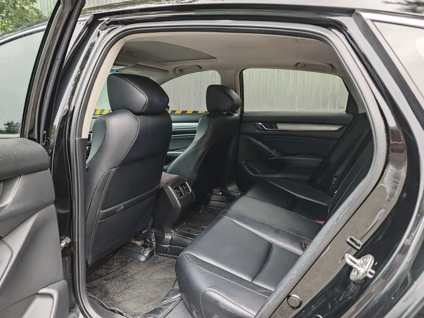 Фото 5 - Honda Accord