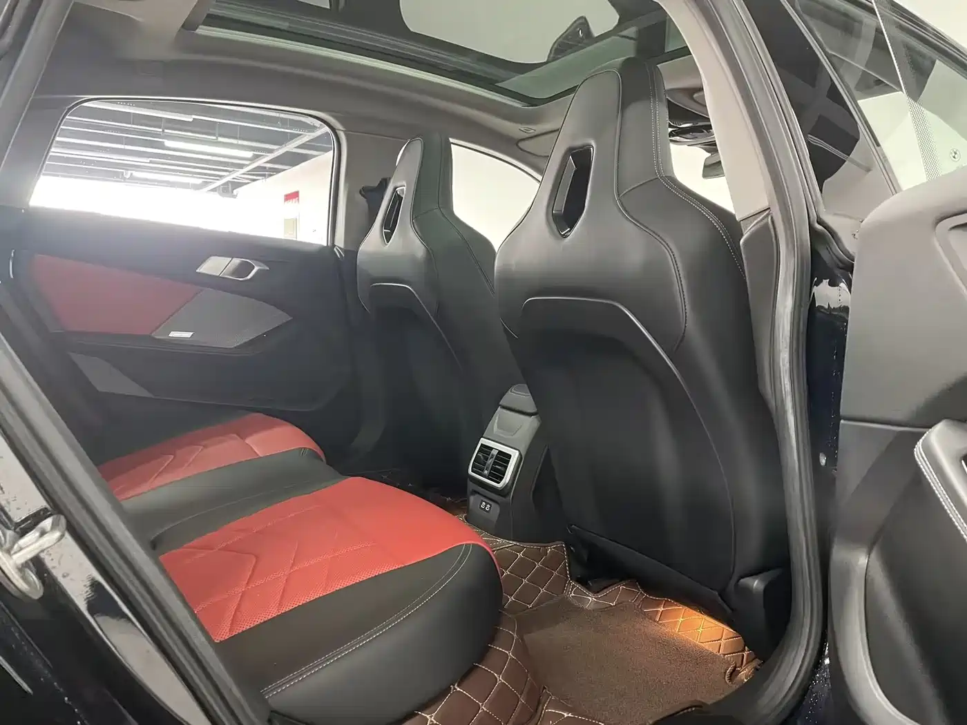 BMW 2 Series 2025 225L M Sport Moonlight Package фото 14