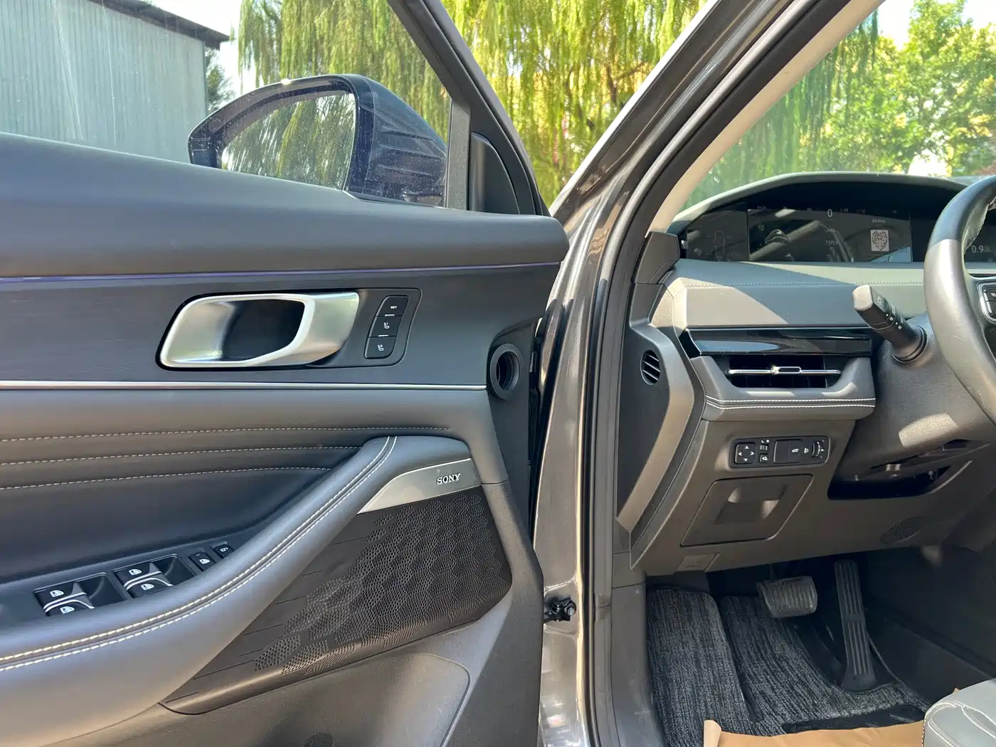 Changan UNI-K 2023 2023 2.0T 2WD Delight Edition