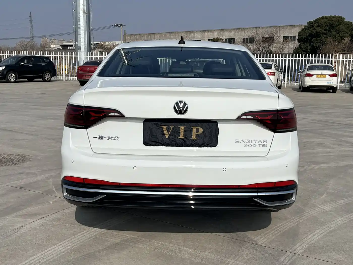 Volkswagen Sagitar 2023 300TSI DSG Surpassing Edition фото 25