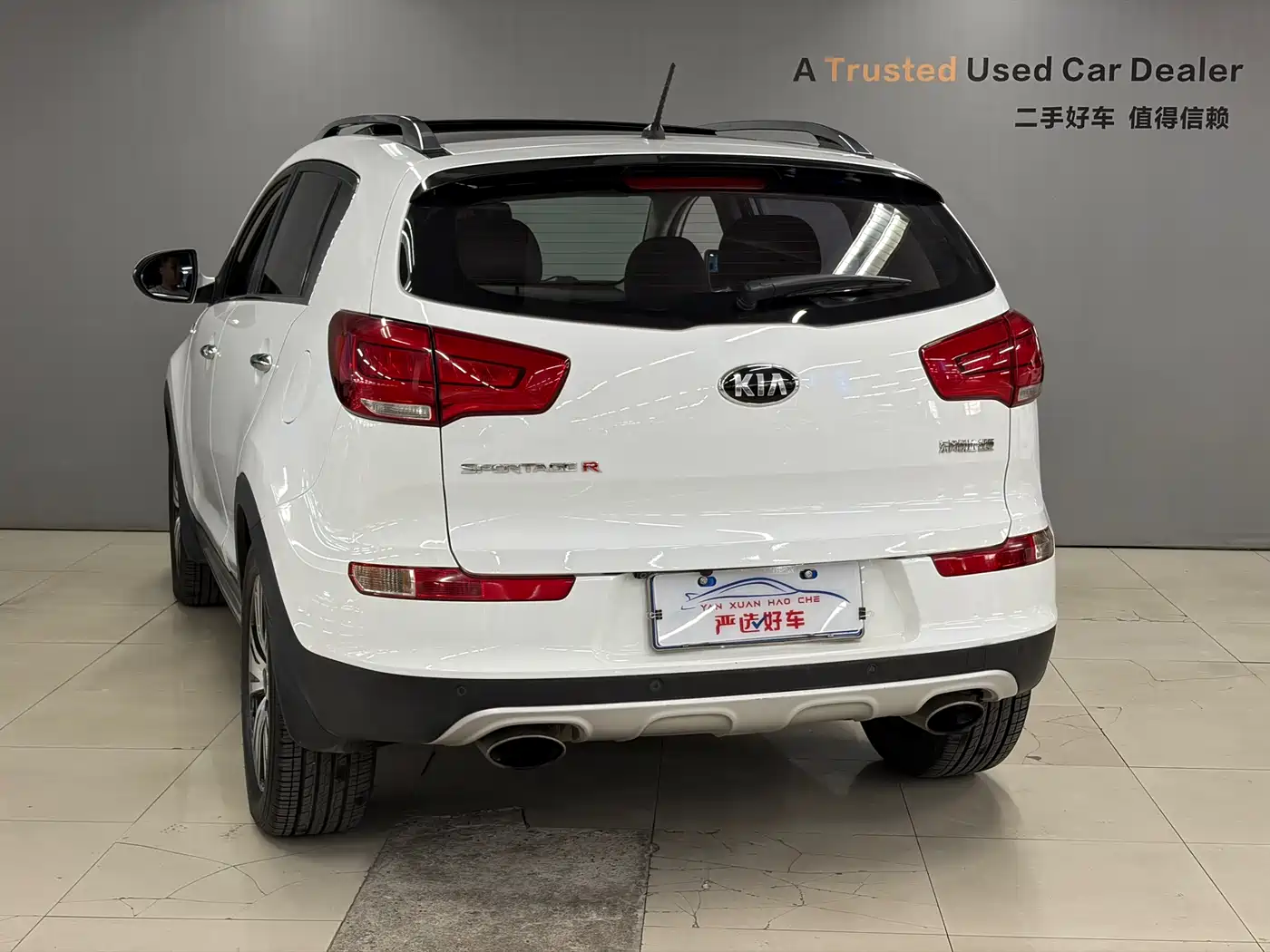Kia Sportage 2015 2.0L Automatic 2WD DLX фото 4