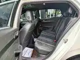 Photo 18 - Volkswagen Golf