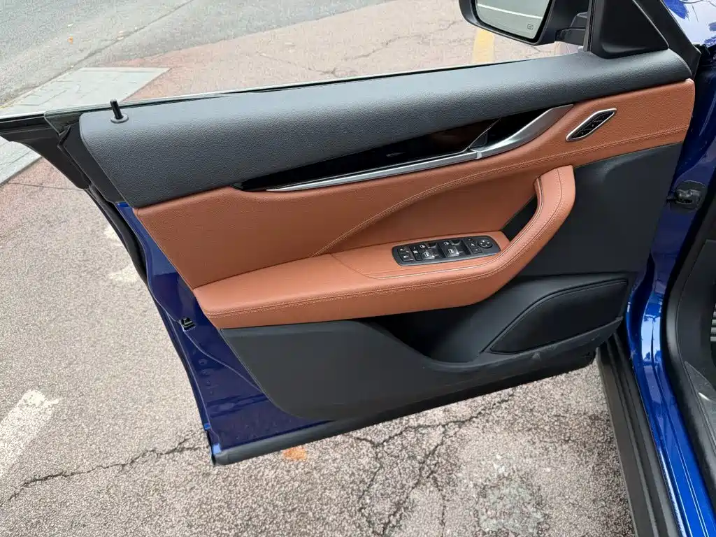 Maserati Levante 2023 2023 3.0T Modena