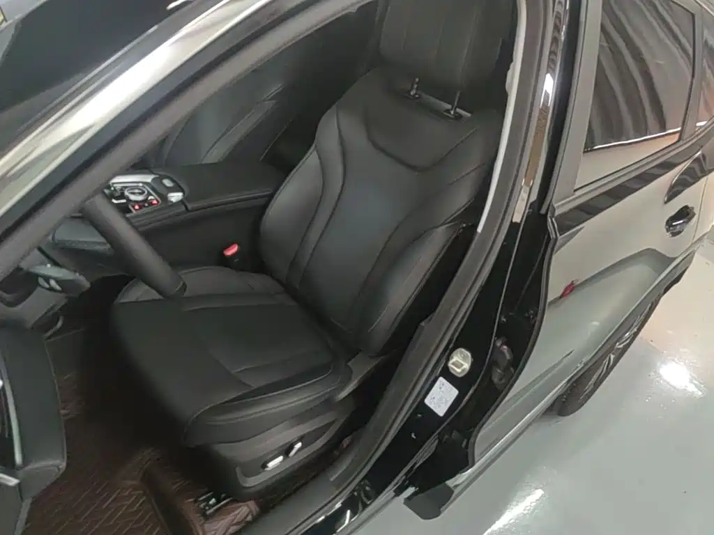 Chery Tiggo 8 PRO 2025 2025 290T 2WD Luxury Edition