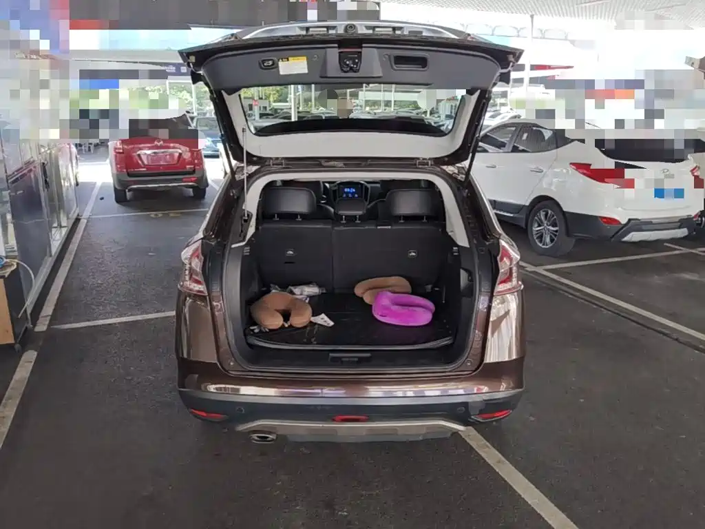 Luxgen U6 SUV 2015 2014 2.0T Wisdom Premium