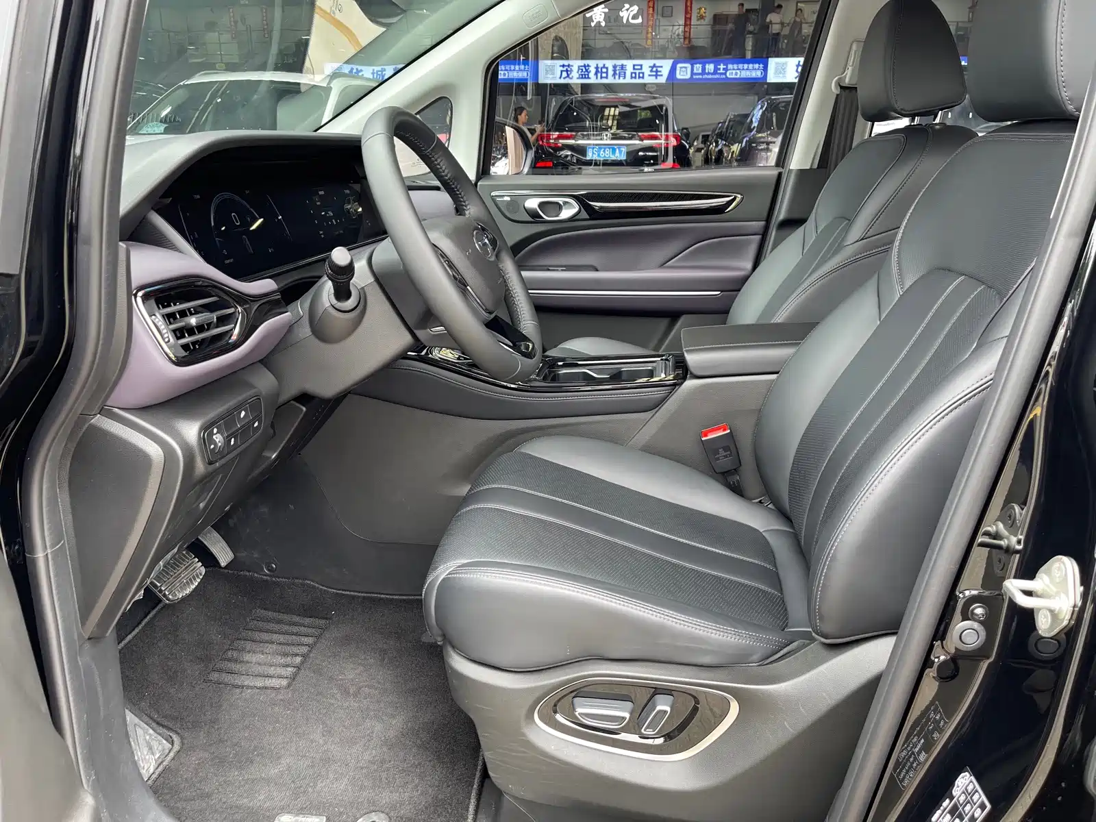 Фото 5 - GAC Trumpchi Trumpchi M6