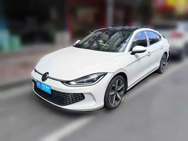 Volkswagen Lamando 2025 Lamando L 280TSI DSG Cool Edition — фото 1